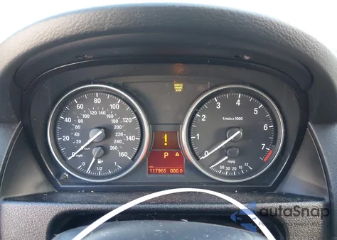 2014 BMW X1 xDrive28I z USA, uszkodzony, nr VIN WBAVL1C54EVY16291